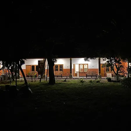 Saka Boutique Hotel-3